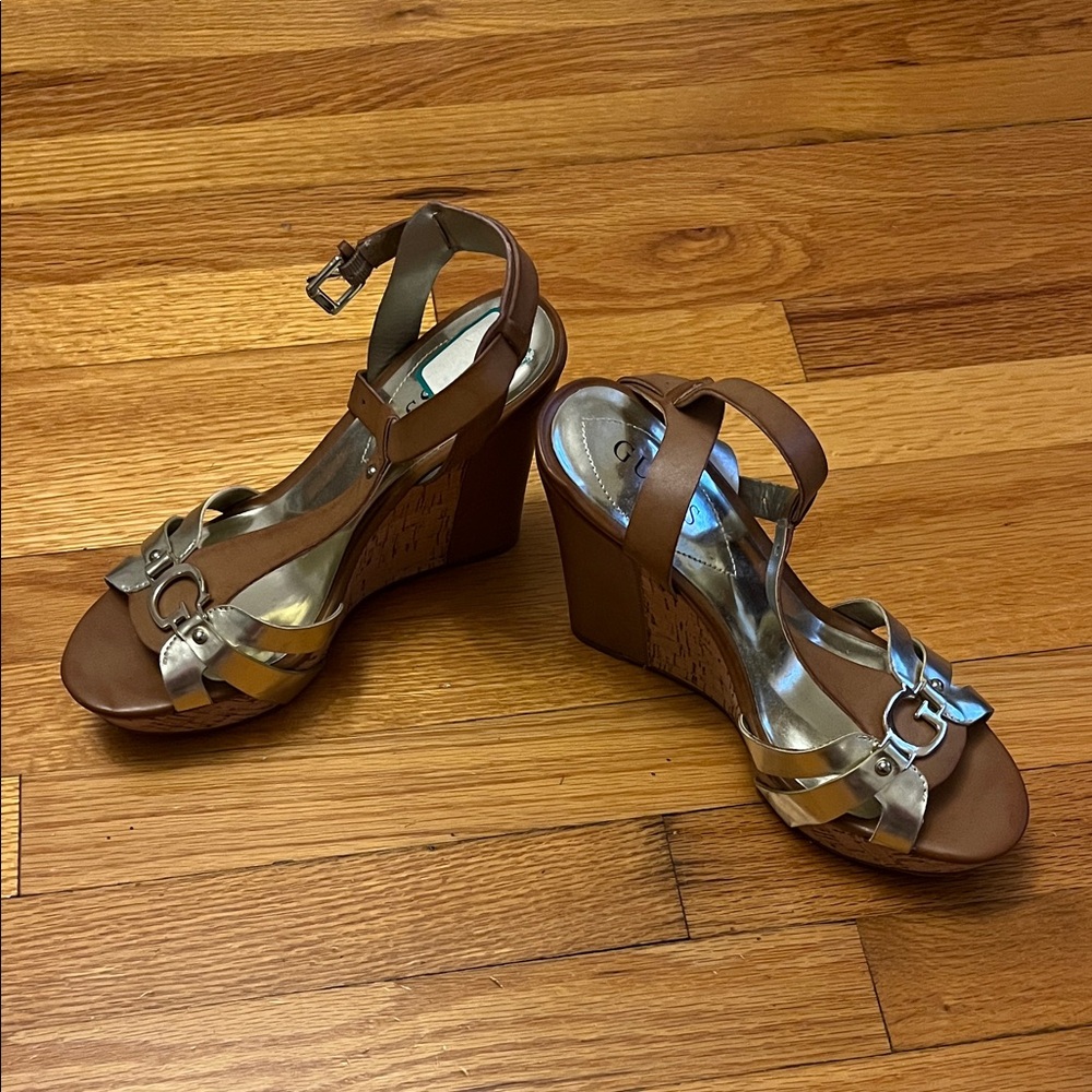 Guess Stylish Brown and Gold Wedge Sandals 8.5